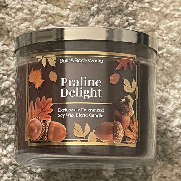 Bath & Body Works Praline Delight Scented Candle Set - Picture 4 of 7